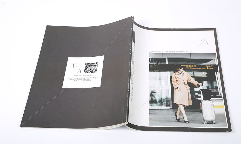 品牌服裝畫(huà)冊(cè)設(shè)計(jì)