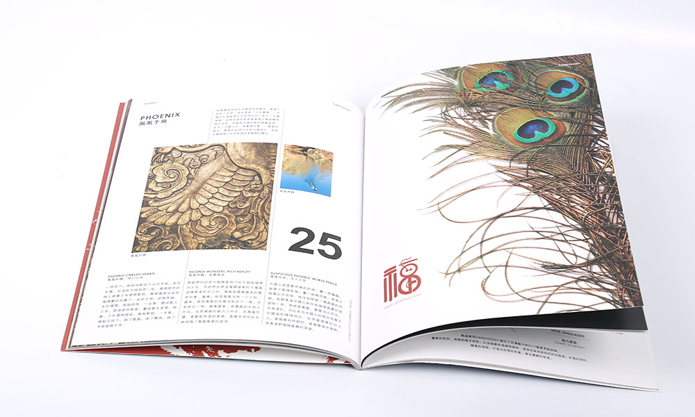 春夏時尚服裝畫冊設(shè)計