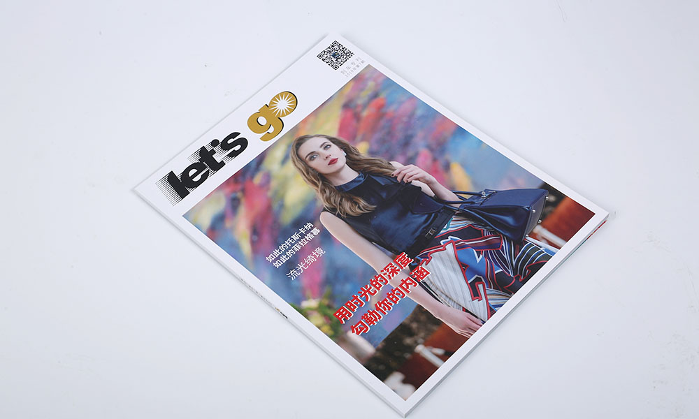 商務(wù)車租賃畫冊(cè)設(shè)計(jì)-房車畫冊(cè)設(shè)計(jì)-定制商務(wù)車房車宣傳畫冊(cè)