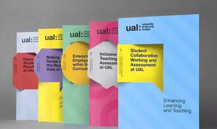 畫冊(cè)單頁設(shè)計(jì)要注意什么 該如何對(duì)畫冊(cè)單頁進(jìn)行排版